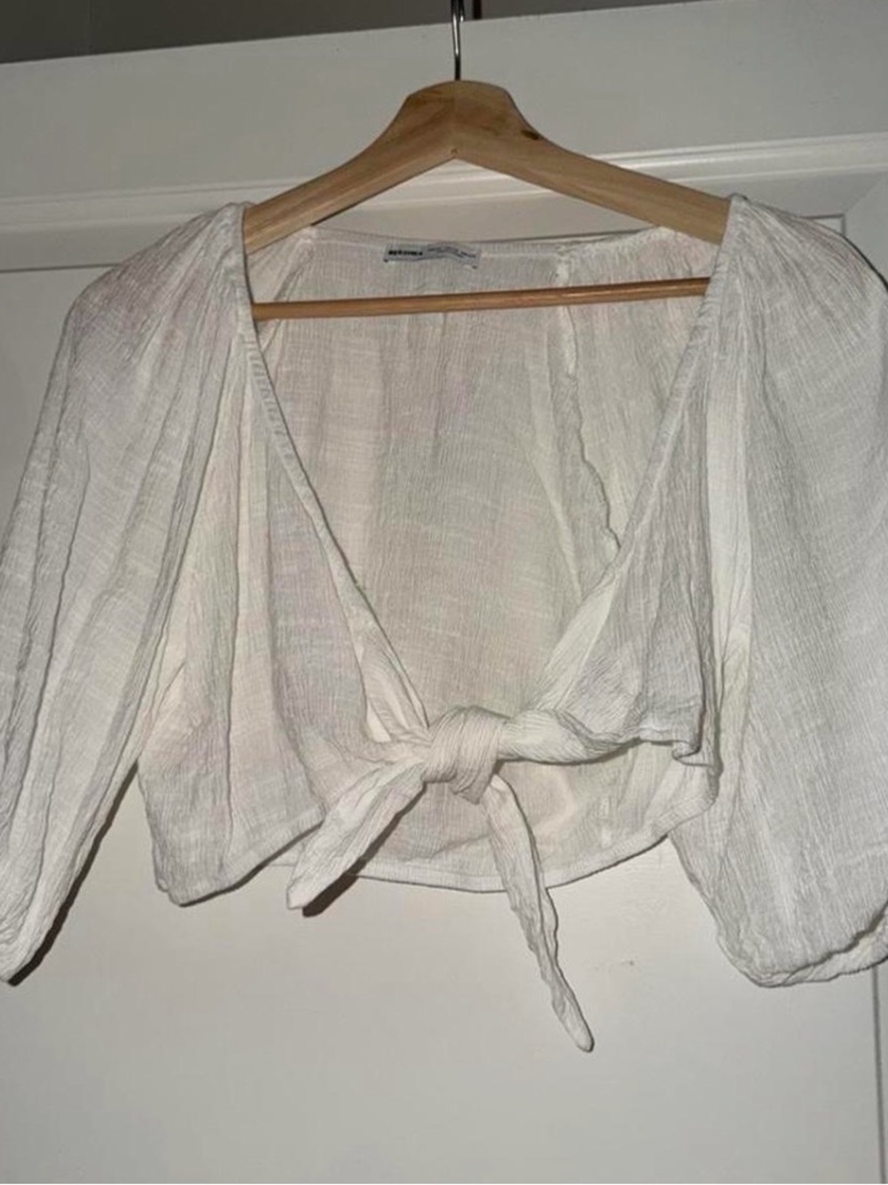 Bershka Cream Tie-Front Balloon Sleeve Blouse